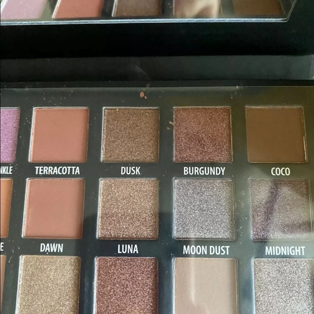 Kab cosmetics eyeshadow‎ palette